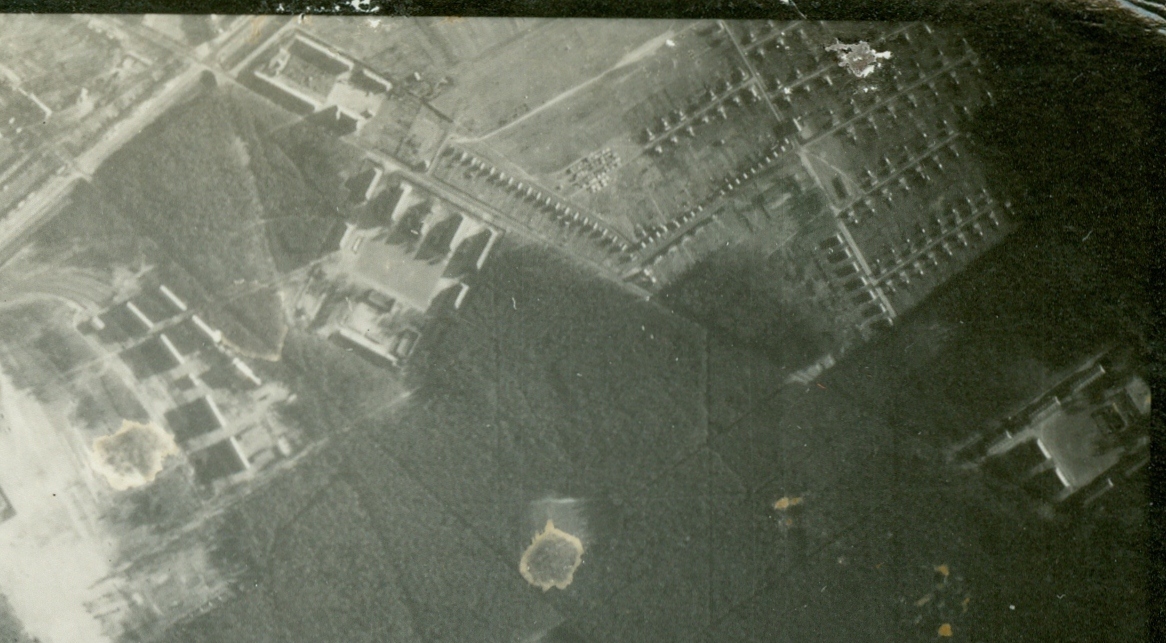 copy71_19441212 Bombing (2)